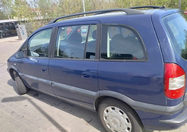 Opel Zafira cena 4300 przebieg: 245400, rok produkcji 2003 z Łódź małe 154